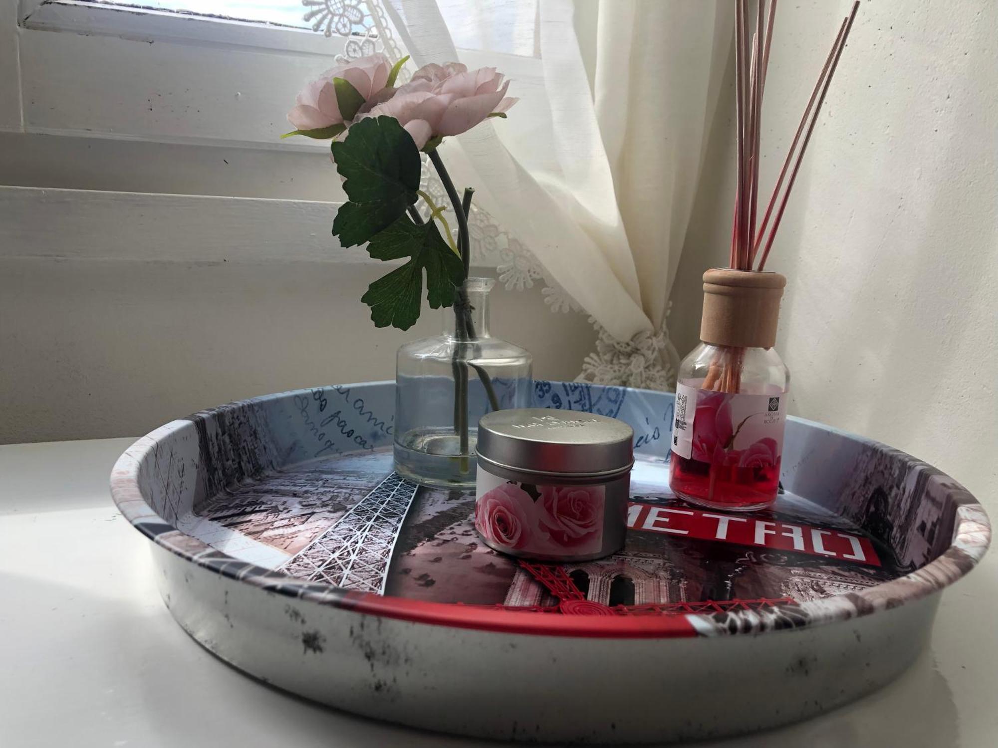 Gite Des Roses Oradour-Fanais Buitenkant foto